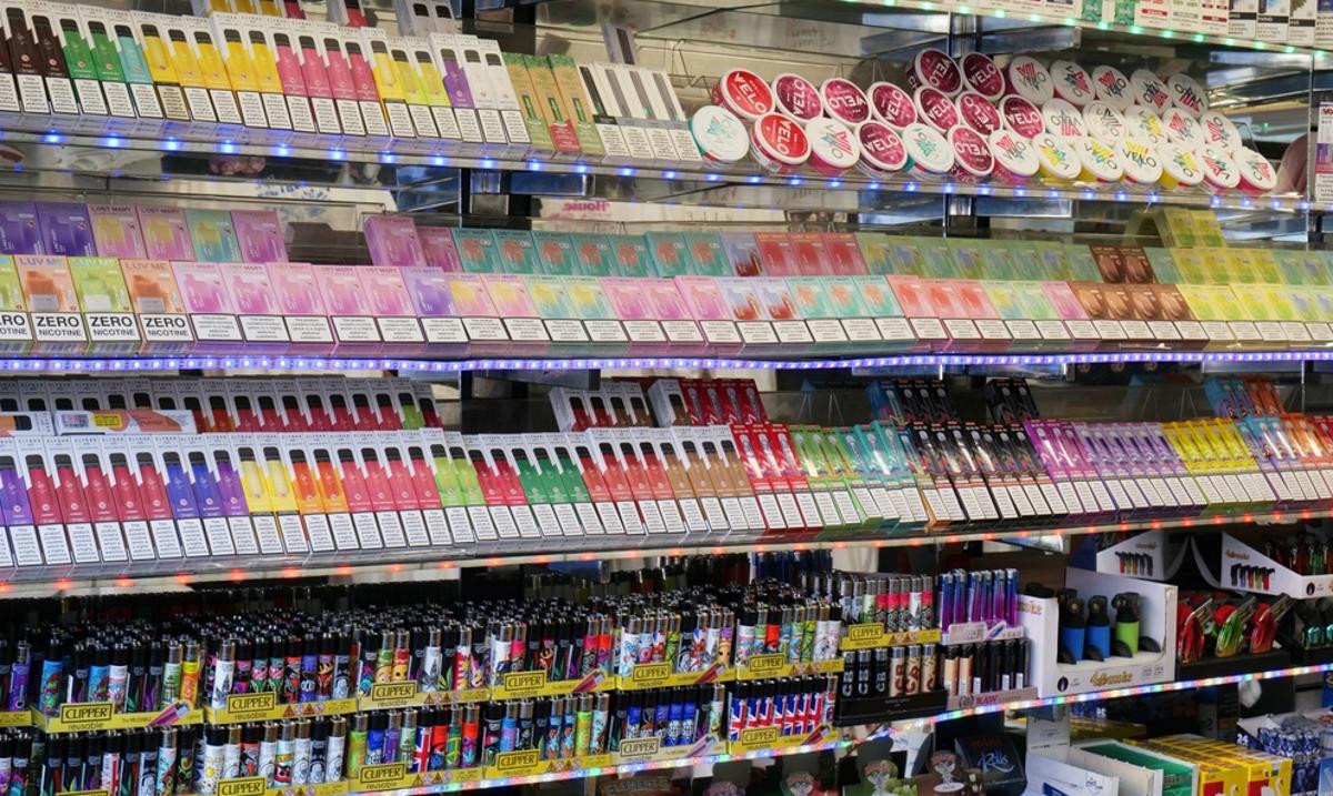 wysokie koszty vapingu, e-papierosy drogie, broken piggy bank e-cigarette, drogi liquid, akcyza vaping wzrost cen - Akcyza wykończy epapierosy i całą branżę? Ceny urządzeń wzrosną ...